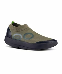 Oofos Men’s OOmg EeZee Mid Shoe – Black & Green