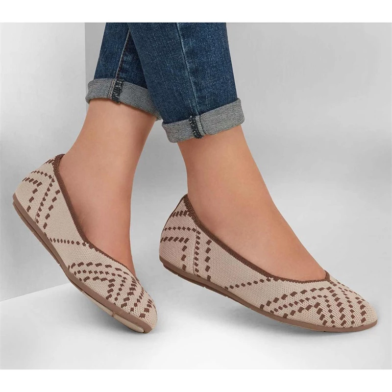 Skechers Cleo 2.0 – Be Amazed – NATURAL 4 Skechers Cleo 2.0 – Be Amazed – NATURAL - Image 2