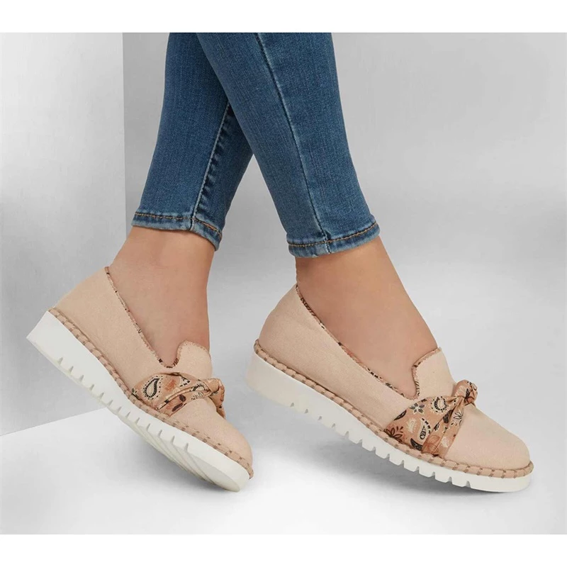 Skechers Macie – Paisley Bloom – NATURAL 4 Skechers Macie – Paisley Bloom – NATURAL - Image 2