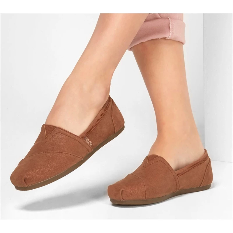Skechers BOBS Plush – Beyond Dreams – CHESTNUT 4 Skechers BOBS Plush – Beyond Dreams – CHESTNUT - Image 2